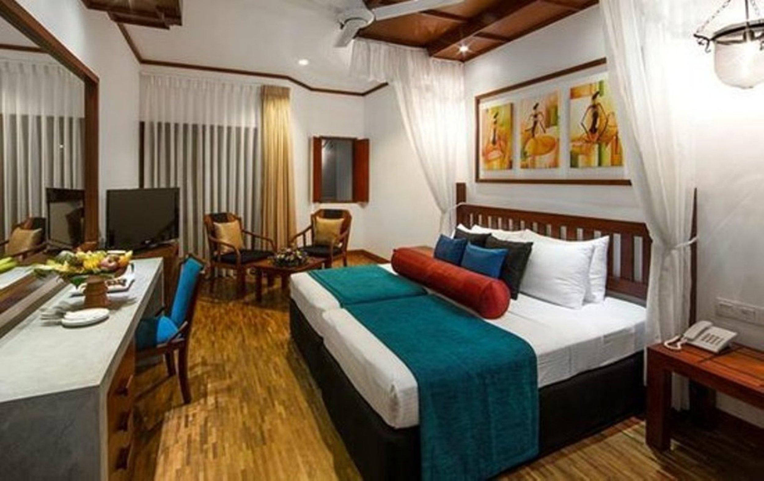 Royal Palms Beach Hotel Kalutara Exterior photo